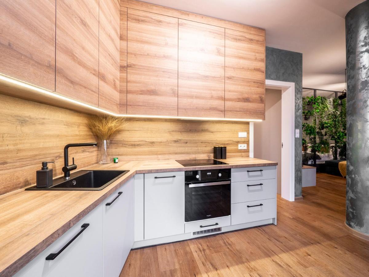 ז'ילינה B10 Business Apartments מראה חיצוני תמונה
